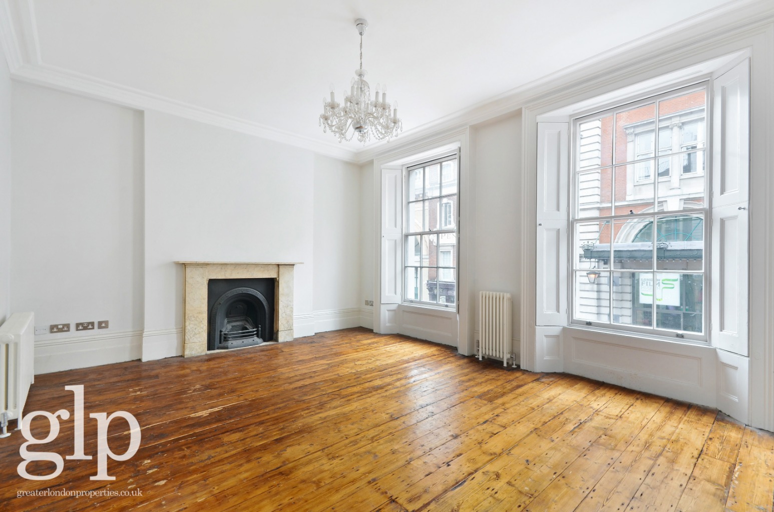 3 Bedroom Town House, Wellington Street, Covent Garden, WC2E