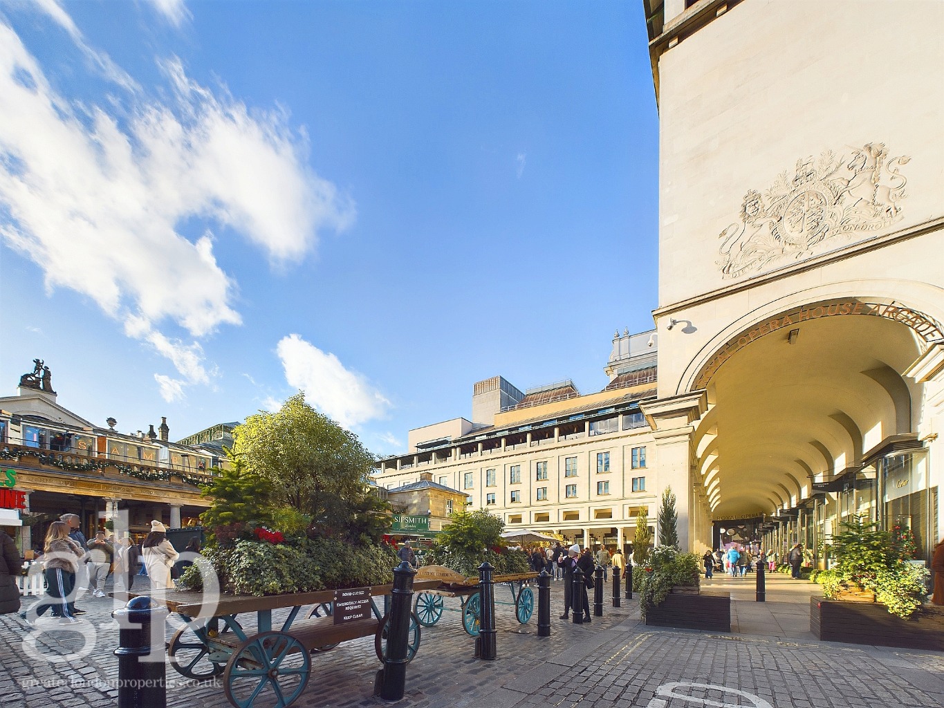 3 Bedroom Town House, Wellington Street, Covent Garden, WC2E
