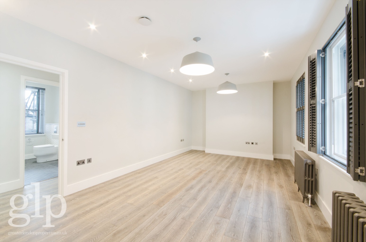 1 Bedroom Flat, Rupert Court, London, Greater London, W1D