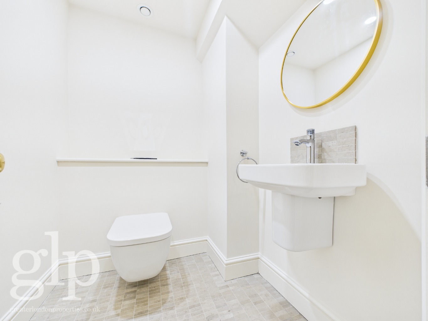 2 Bedroom Apartment, Park Street, London, Mayfair W1K