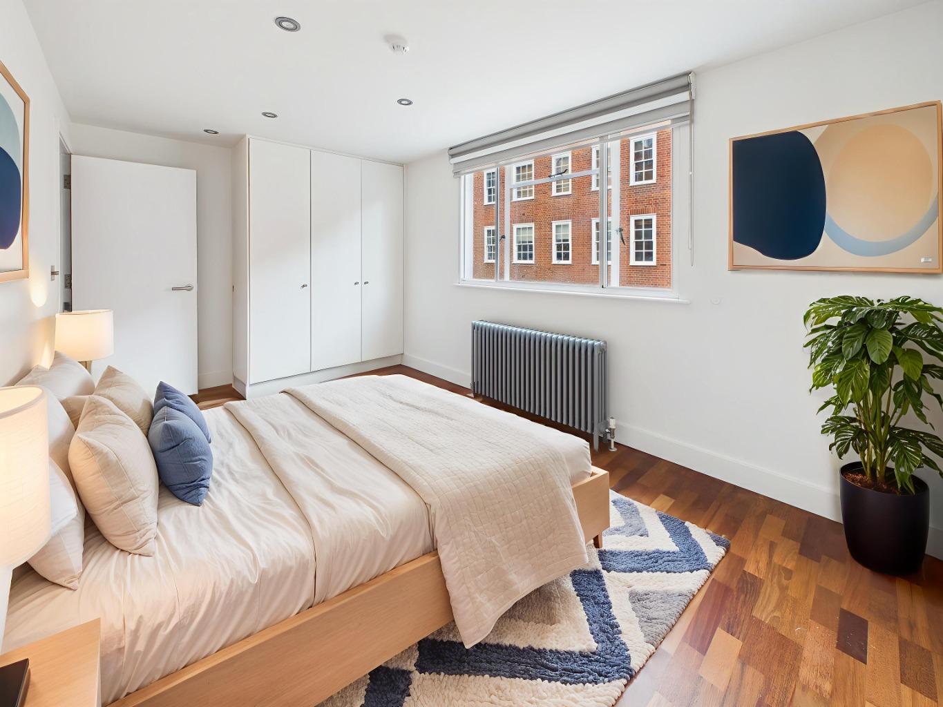 2 Bedroom Penthouse, Earlham Street, Covent Garden,  WC2H