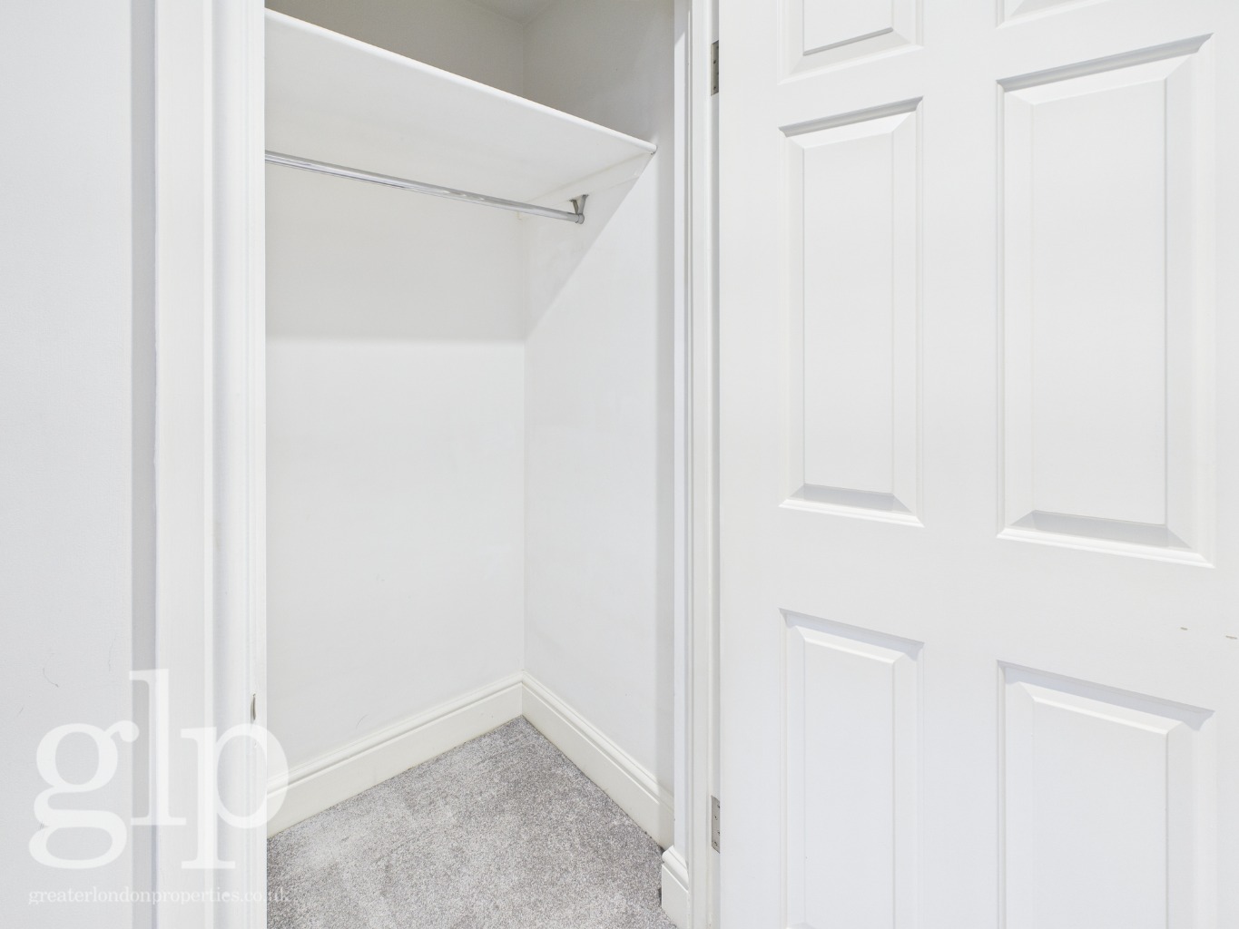 2 Bedroom Apartment, Picton Place, Mayfair W1U