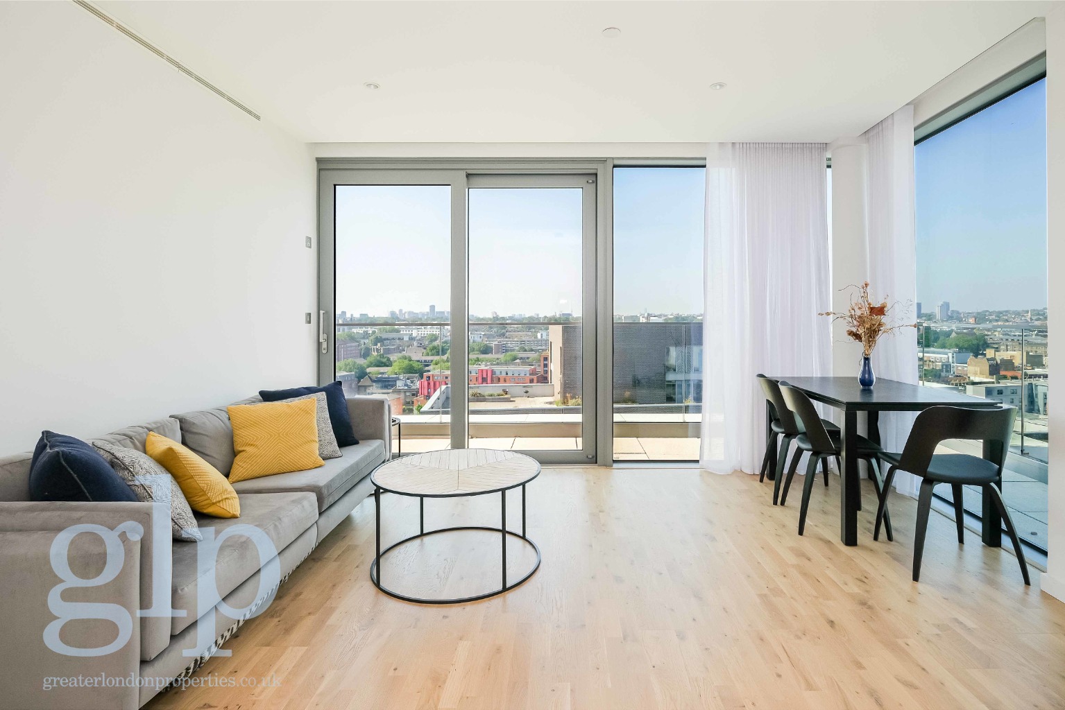 2 Bedroom Flat, Camley Street, London, Greater London, N1C