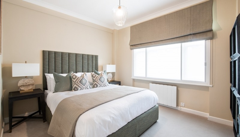 3 Bedroom Apartment, Hill Street, Mayfair, W1J
