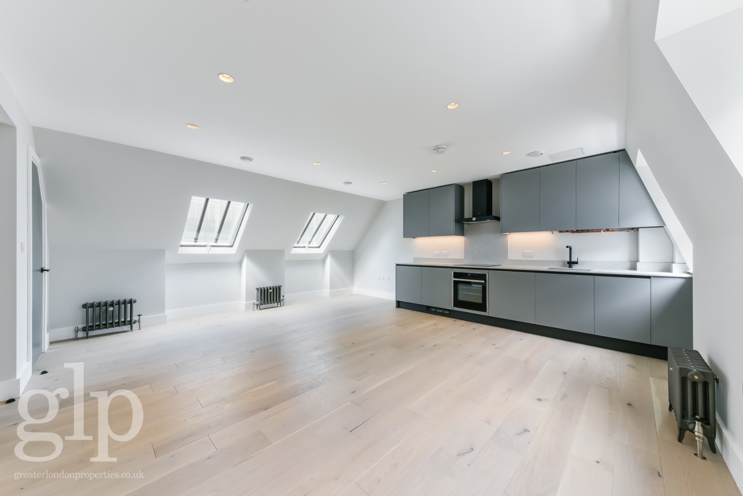1 Bedroom Apartment, Duck Lane, Soho W1F
