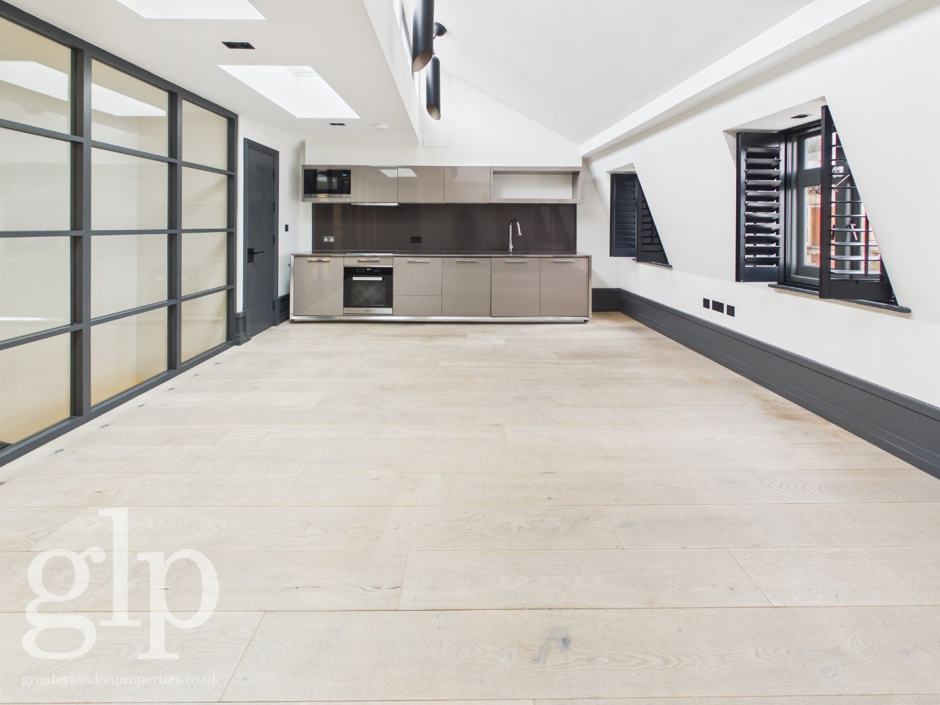 2 Bedroom Flat, King Street, London, Greater London, Covent garden, WC2E