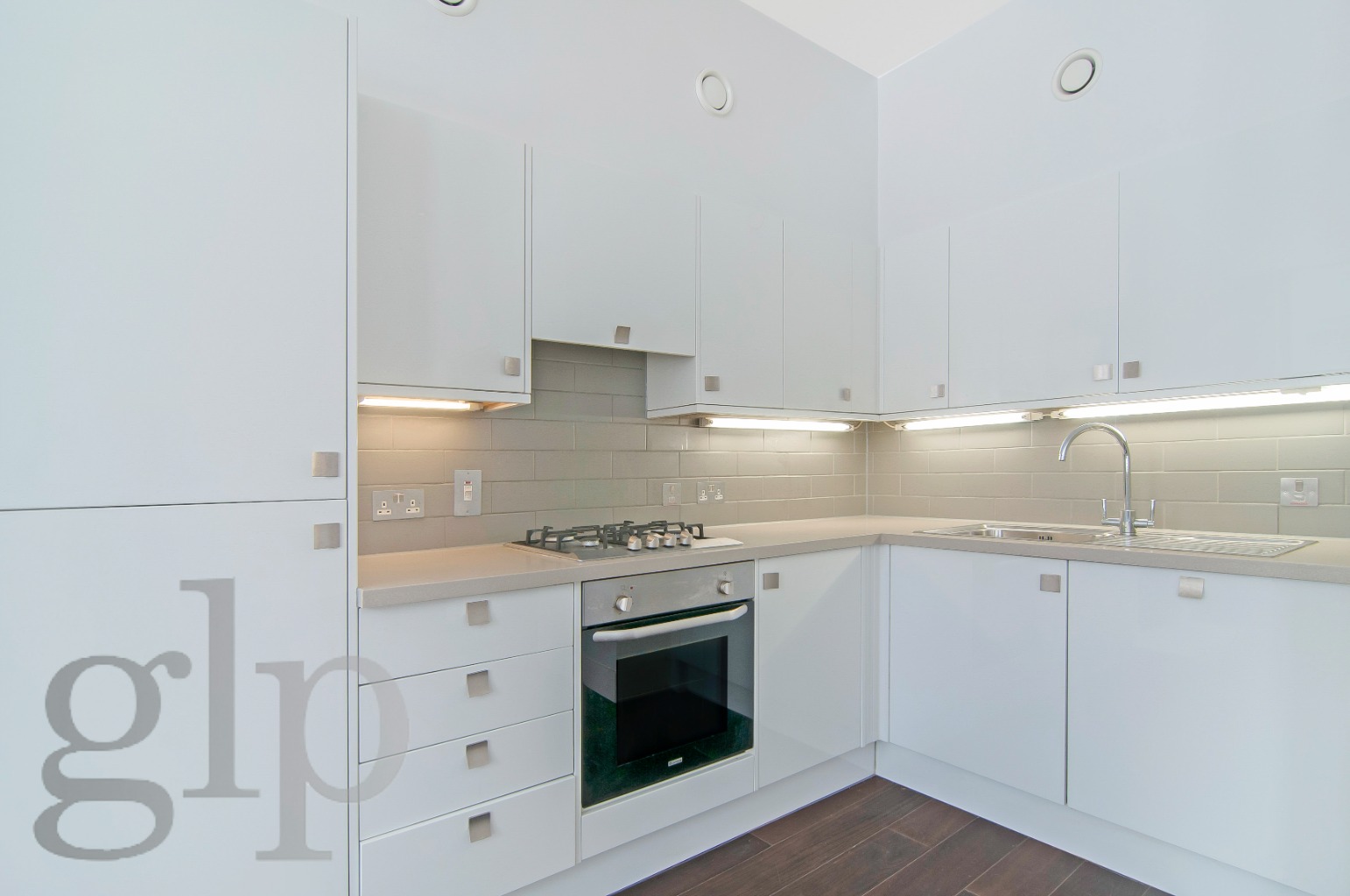 1 Bedroom Apartment, Long Acre, Covent Garden, WC2E