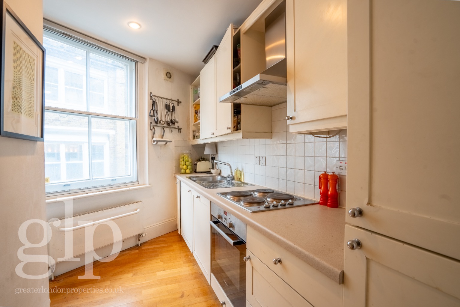 2 Bedroom Apartment, Garrick Street, Covent Garden, London, WC2E 9BH