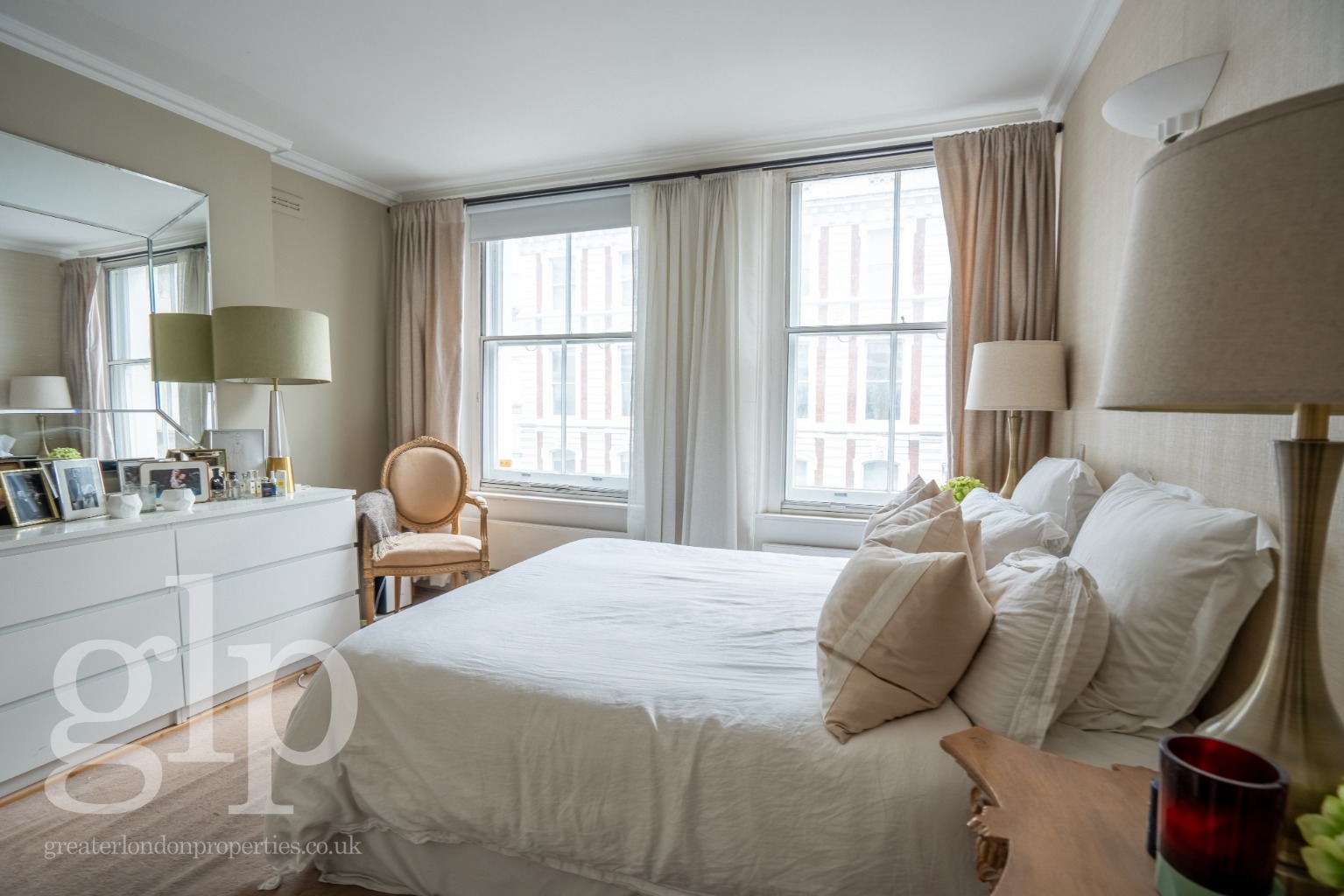 2 Bedroom Apartment, Garrick Street, Covent Garden, London, WC2E 9BH
