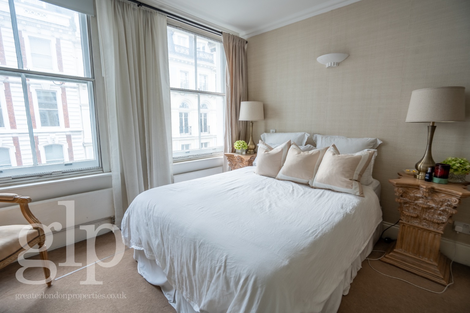 2 Bedroom Apartment, Garrick Street, Covent Garden, London, WC2E 9BH