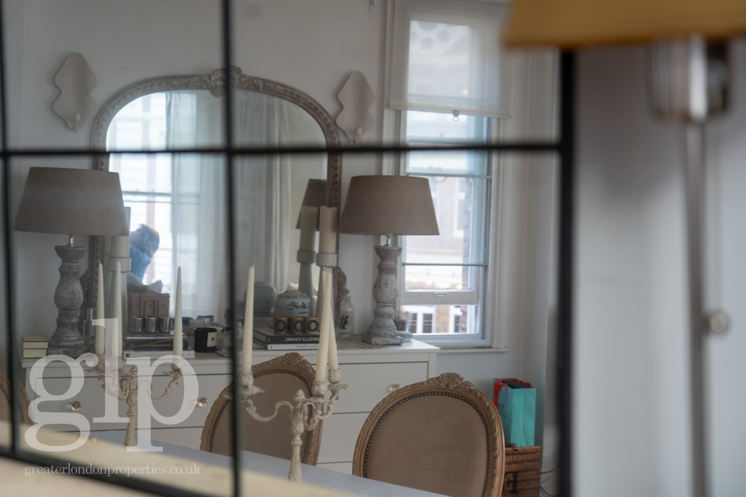 2 Bedroom Apartment, Garrick Street, Covent Garden, London, WC2E 9BH