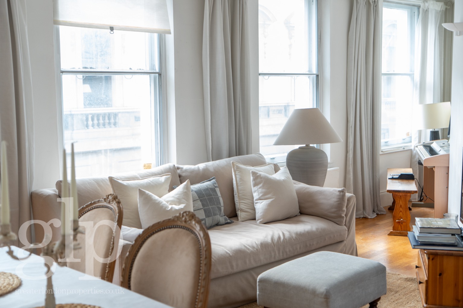 2 Bedroom Apartment, Garrick Street, Covent Garden, London, WC2E 9BH