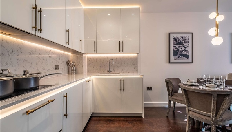 3 Bedroom Apartment, Thornes House, Charles Clowes Walk, SW11