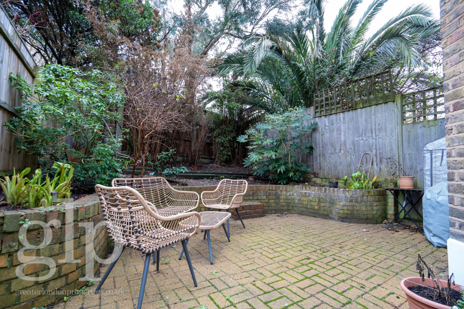 2 Bedroom Ground Flat, Elmwood Road Herne Hill