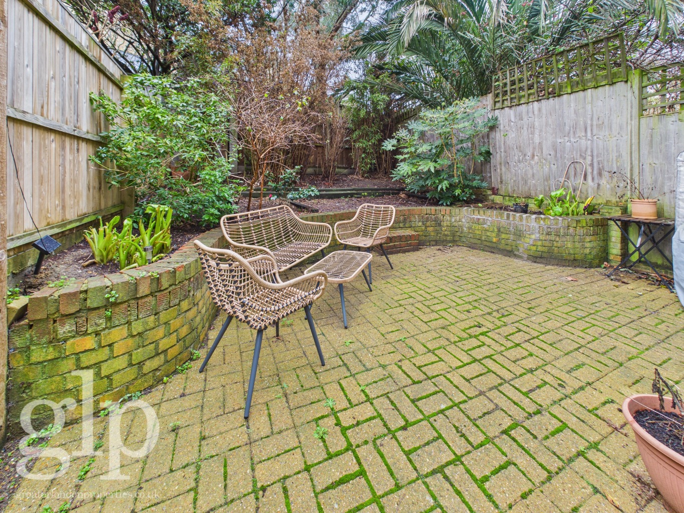 2 Bedroom Ground Flat, Elmwood Road Herne Hill