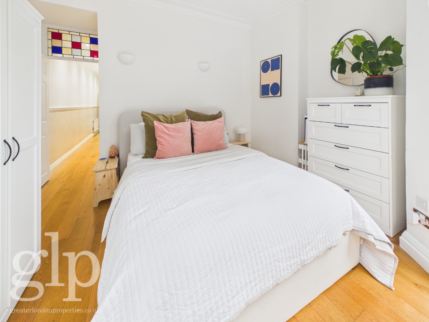 2 Bedroom Ground Flat, Elmwood Road Herne Hill