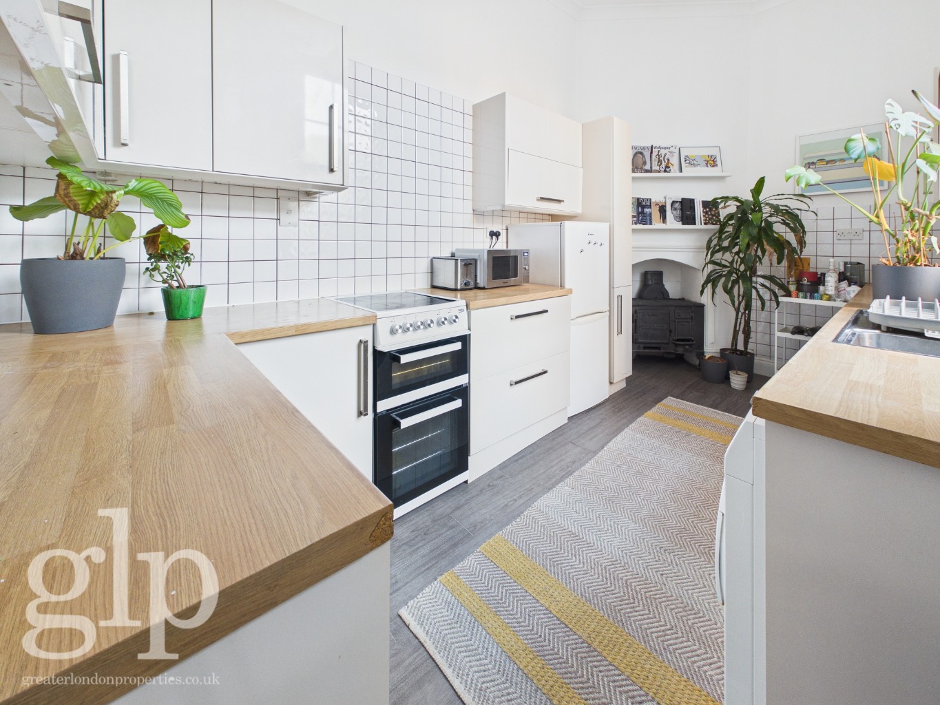 1 Bedroom Apartment, Lambs Conduit Street, Bloomsbury, WC1N