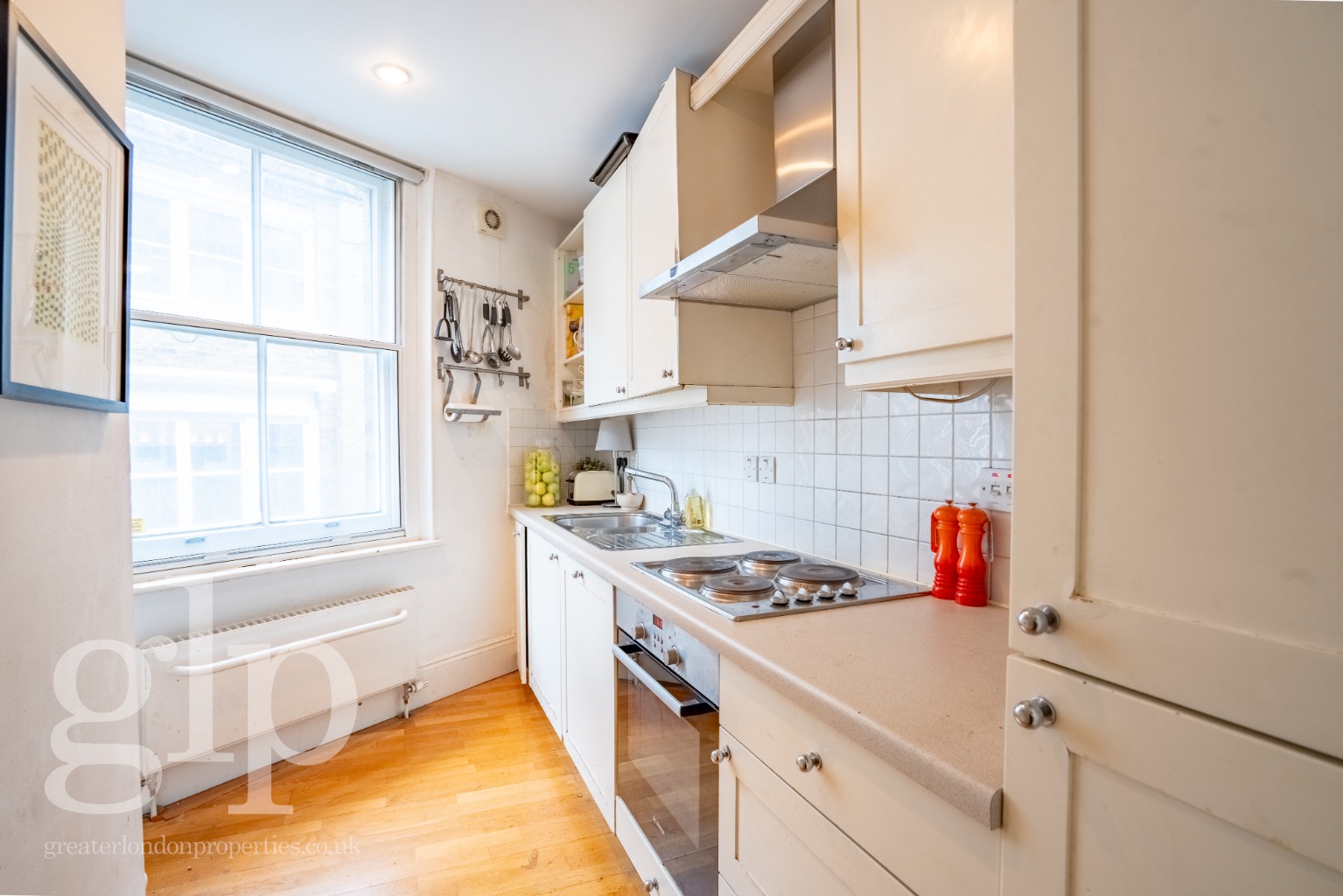 2 Bedroom Apartment, Garrick Street, Covent Garden, London, WC2E 9BH