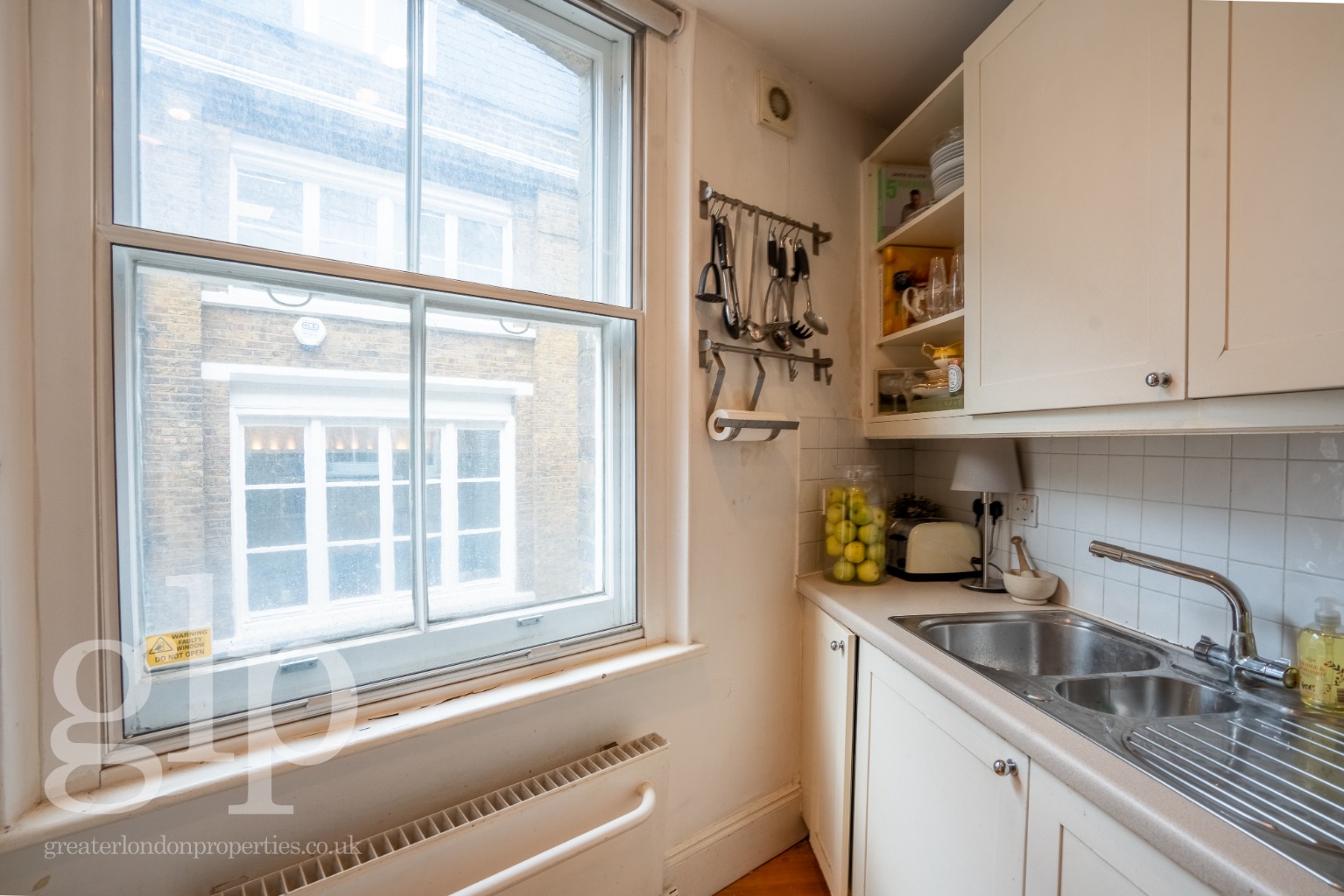 2 Bedroom Apartment, Garrick Street, Covent Garden, London, WC2E 9BH
