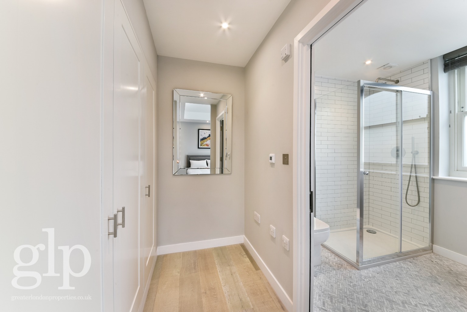 2 Bedroom Apartment, Goodge Street, Fitzrovia, W1T