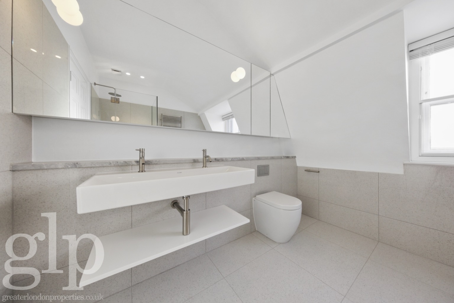 2 Bedroom Flat, Gower Street, London, Greater London, WC1E