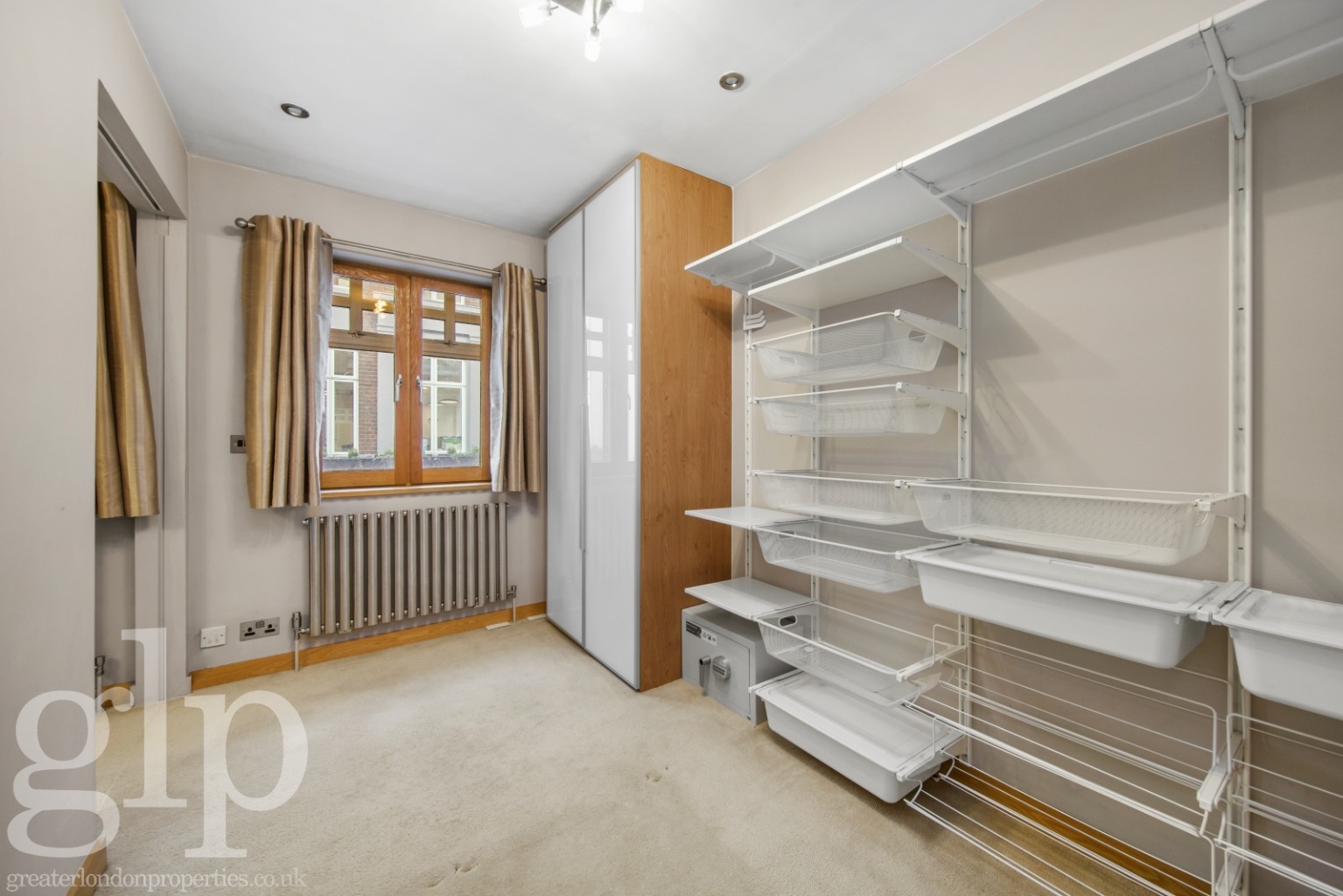 2 Bedroom Apartment, Upper John Street, Soho, W1F