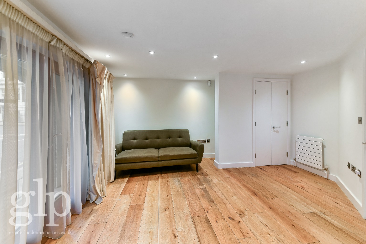 1 Bedroom Apartment, Ridgmount Street, Bloomsbury, WC1E