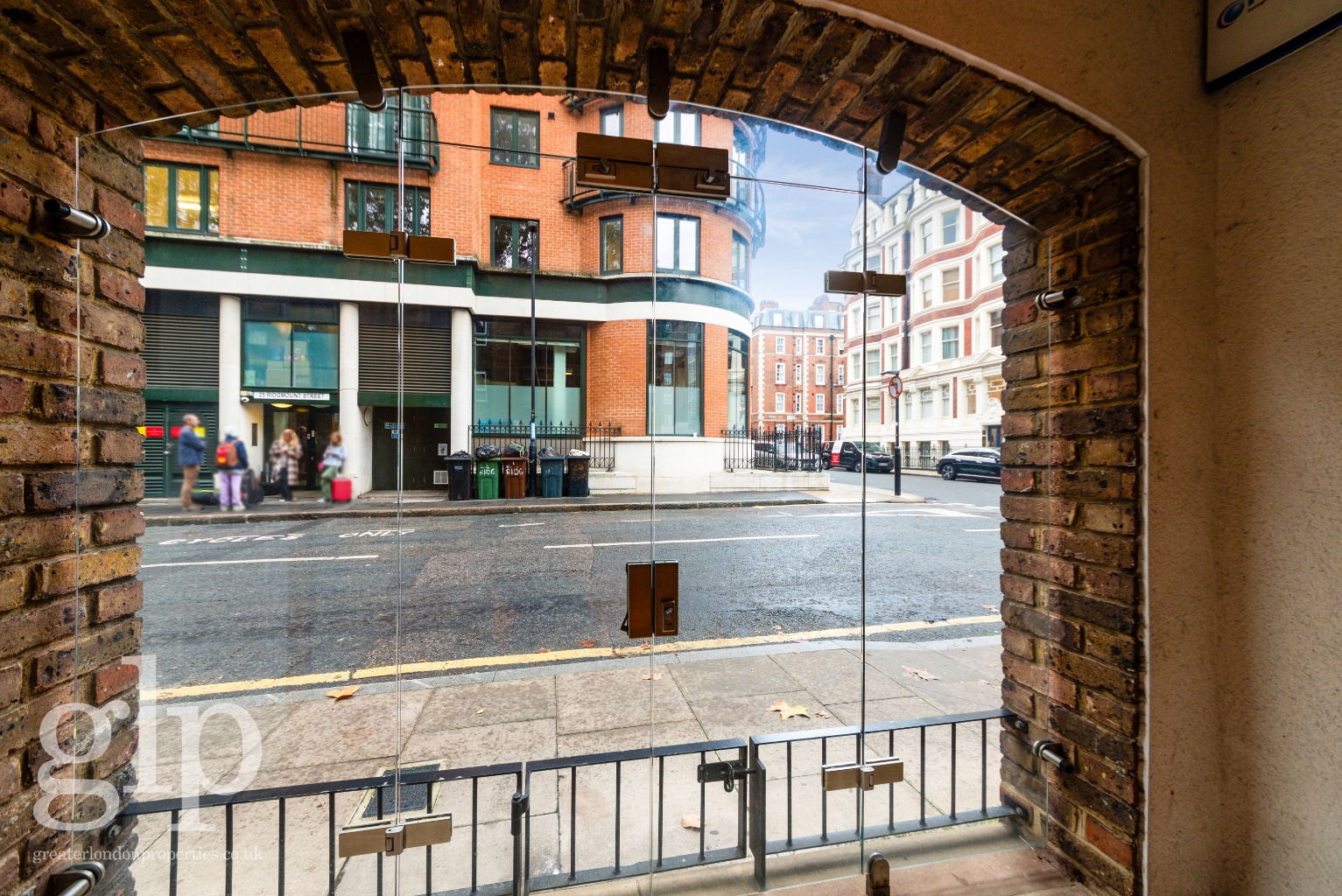 1 Bedroom Apartment, Ridgmount Street, Bloomsbury, WC1E