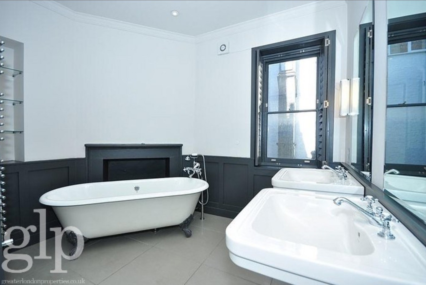 2 Bedroom Apartment, Tavistock Street, Covent Garden, WC2E