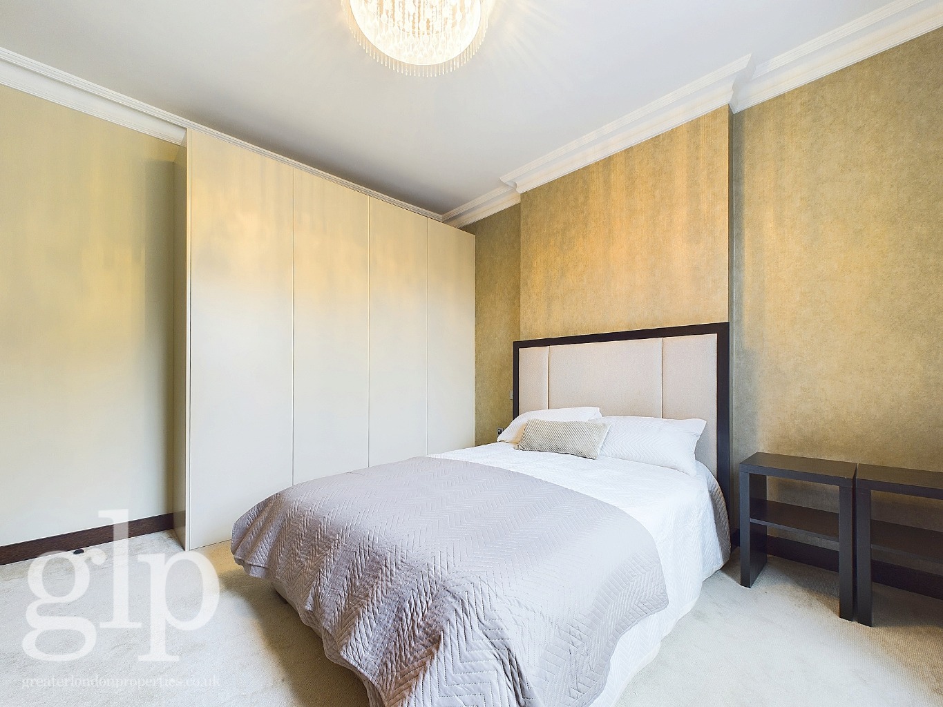 2 Bedroom Apartment, Sussex Gardens, London, Greater London, W2 2RL
