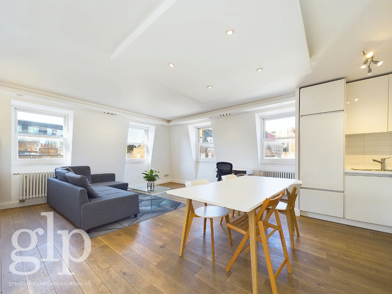1 Bedroom Apartment, Carlisle Street Soho