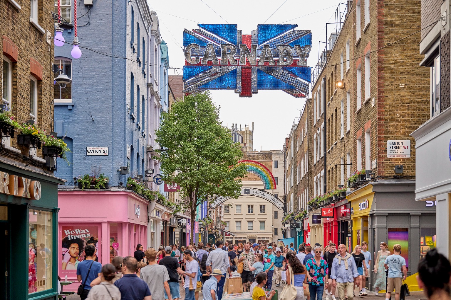 2 Bedroom Apartment, Upper John Street, Soho, W1F