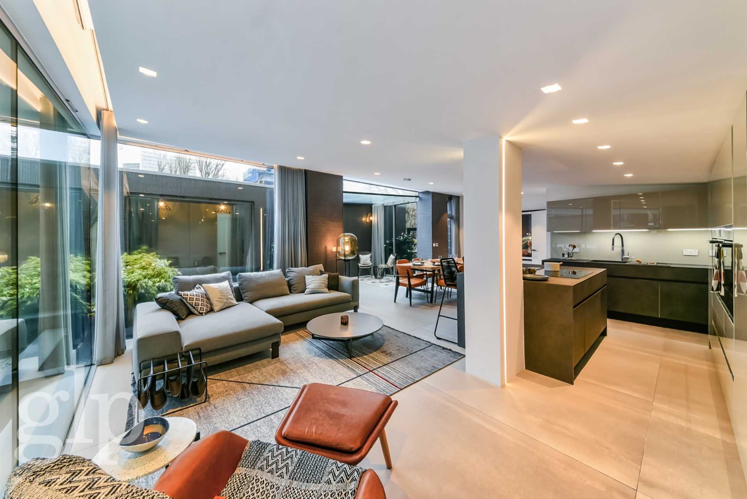 3 Bedroom Apartment, The Water Gardens, Hyde Park, W2
