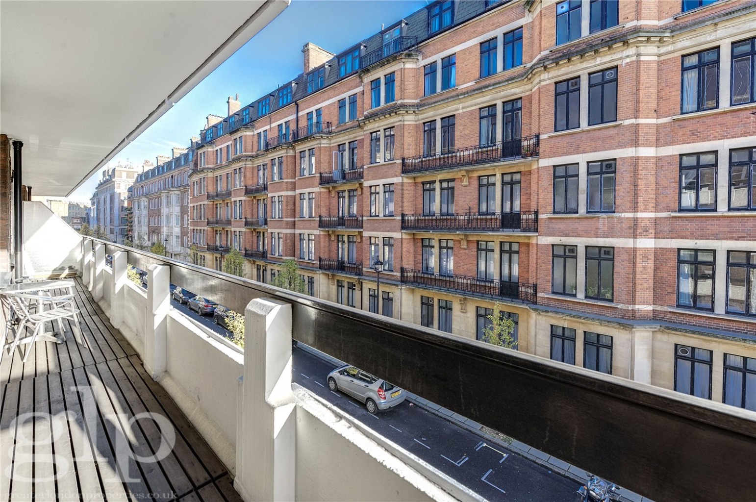 2 Bedroom Apartment, Weymouth Street, Marylebone, W1W