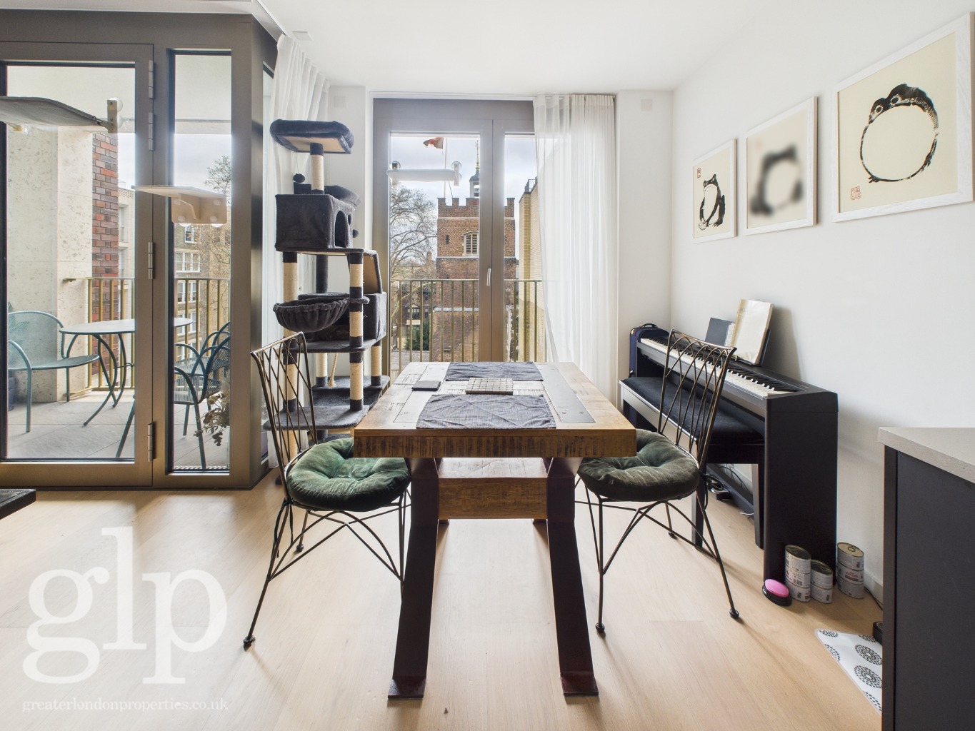 2 Bedroom Apartment, Percivall House, 64 Bartholomew Close, London, EC1A