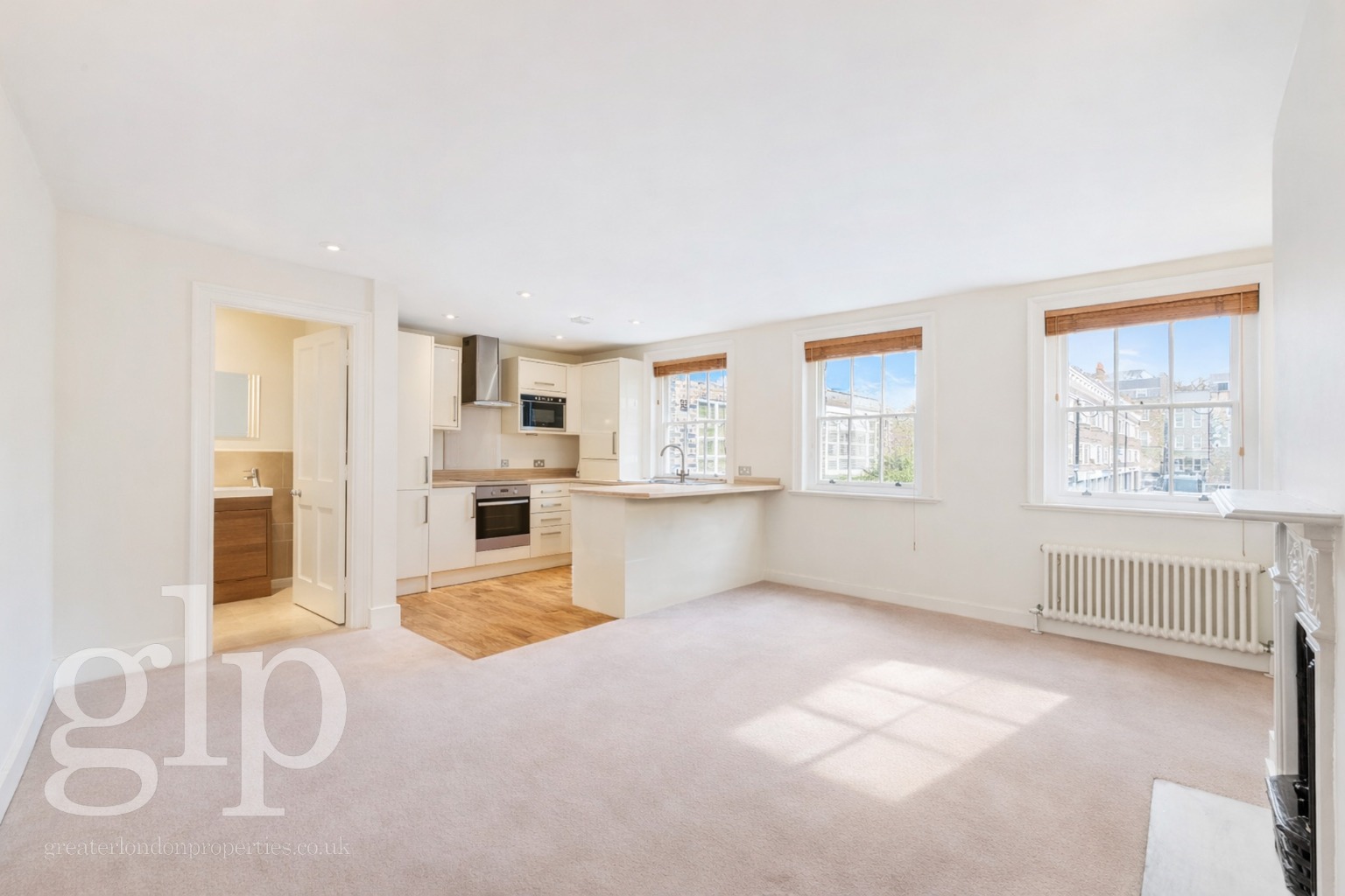 1 Bedroom Apartment, Gower Mews, Bloomsbury, WC1E