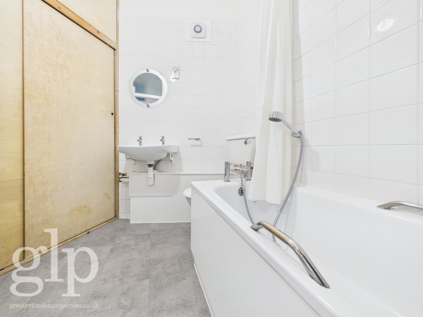 1 Bedroom Apartment, Queen Alexandra Mansions, Bidborough Street, London,  WC1H