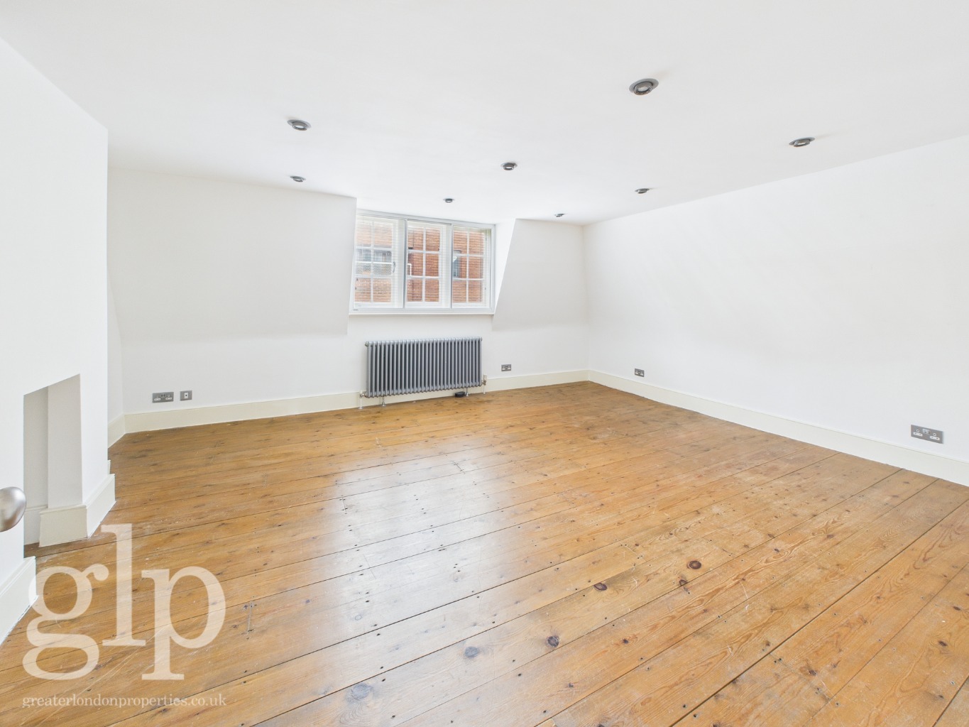2 Bedroom Apartment, Earlham Street, Covent Garden, WC2H