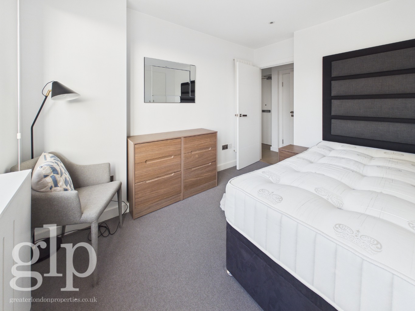 1 Bedroom Apartment, Coniston Court, Kendal Street, Hyde Park, London, W2