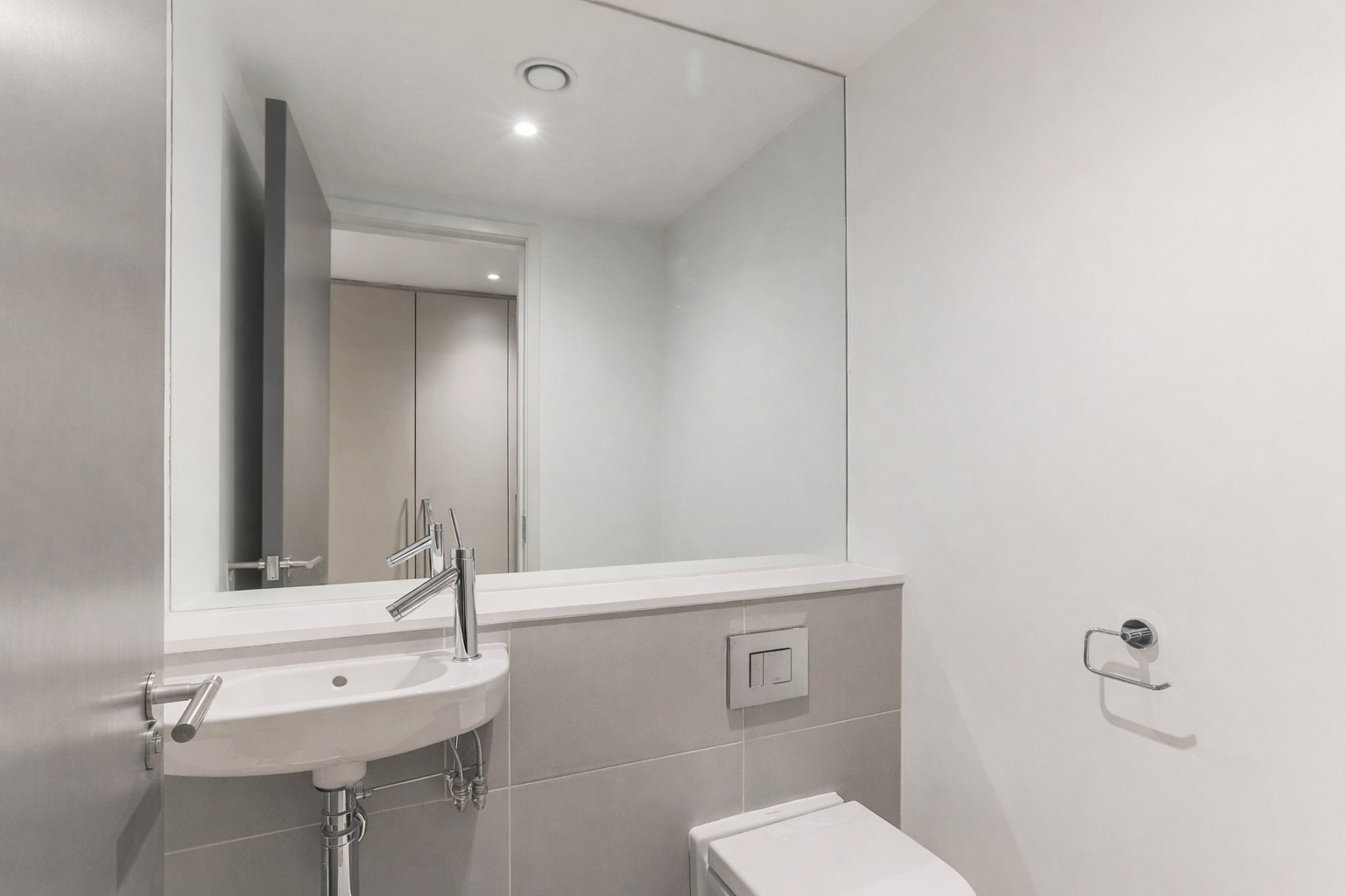 2 Bedroom Apartment, St. Martin’s Lane, Covent Garden , WC2N