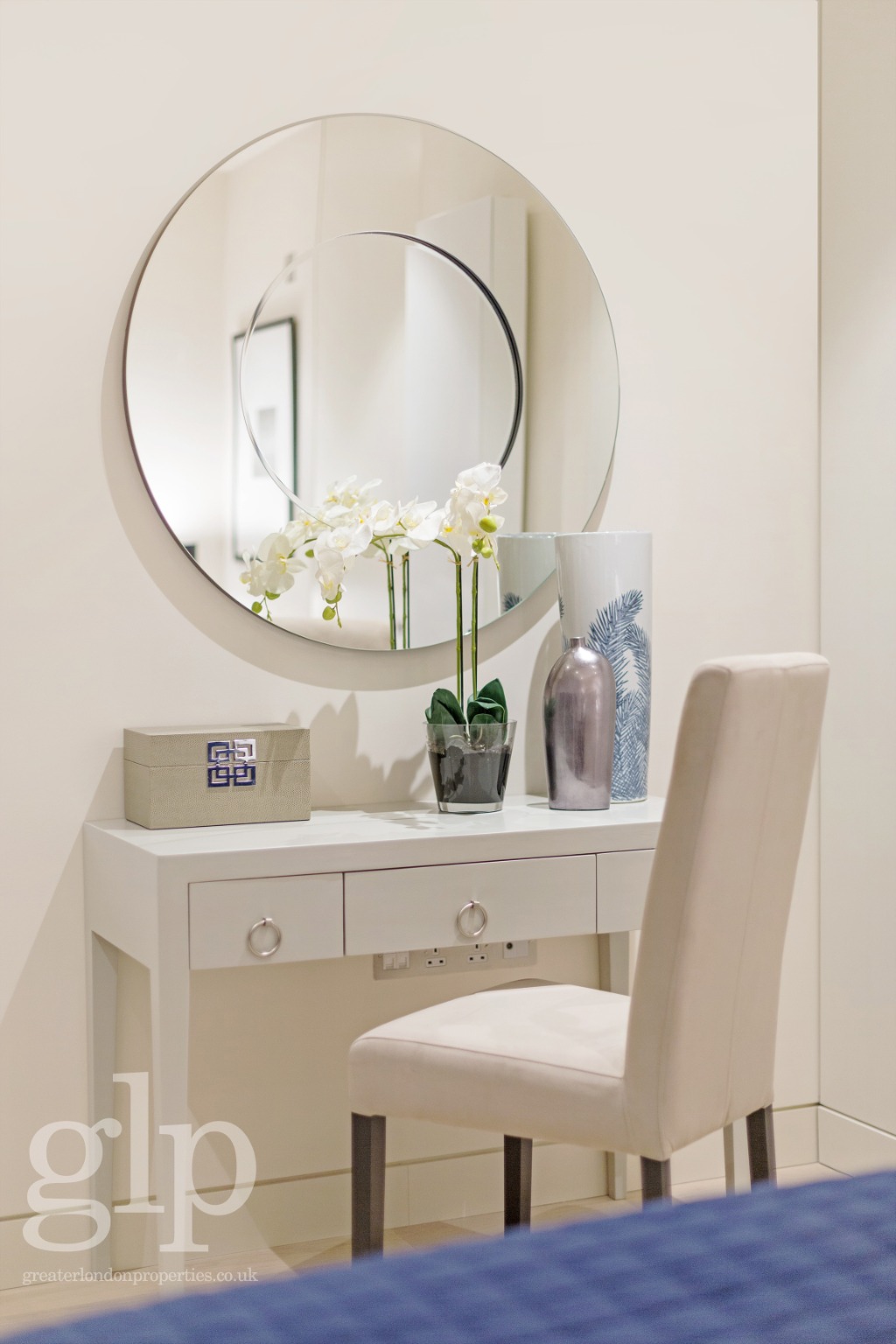 3 Bedroom Apartment, Soho Square, Soho, W1D