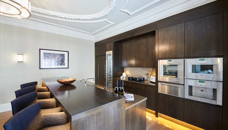 3 Bedroom Apartment, Duke Street, Mayfair, W1K