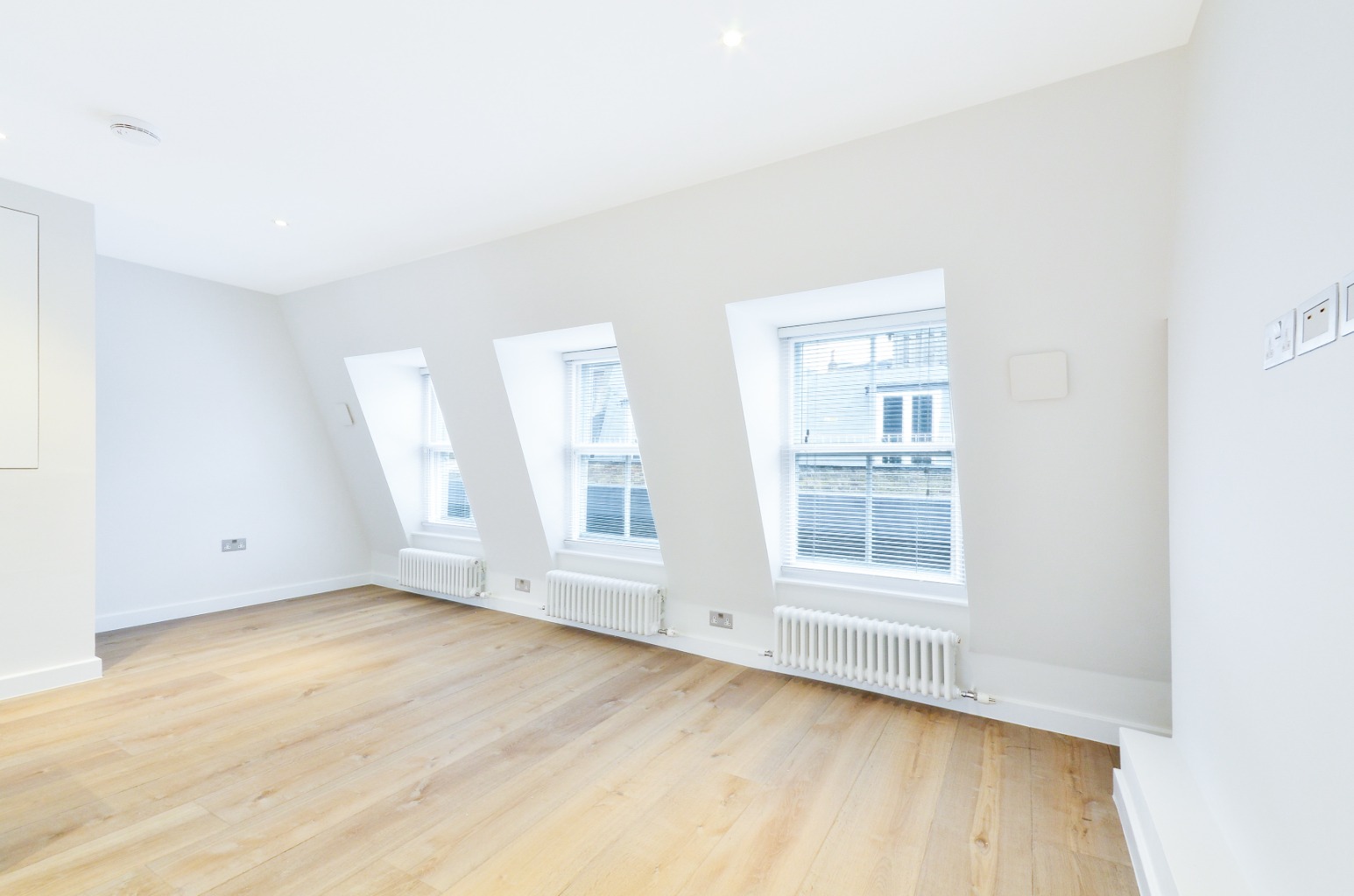 2 Bedroom Apartment, New Row, Covent Garden, WC2N