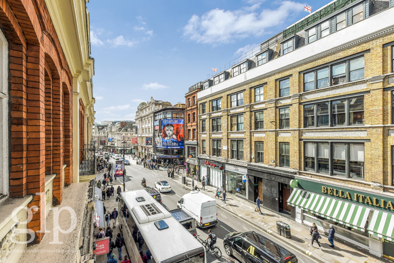 Apartment, Shaftesbury Avenue, Soho, W1D