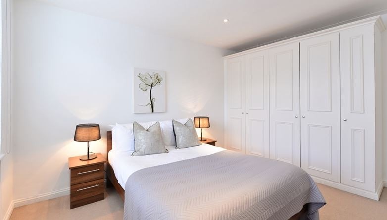 1 Bedroom Apartment, Hill Street, Mayfair, W1J