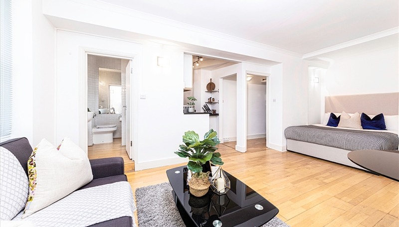 Apartment, Hill Street, London, Mayfair, W1J