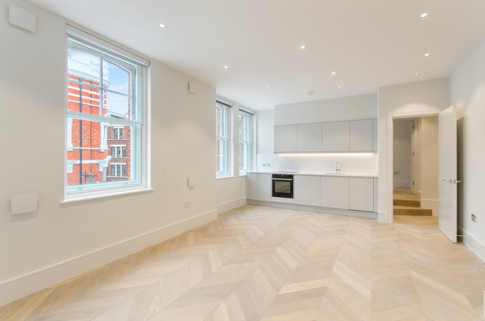 1 Bedroom Apartment, Goodge Street, Fitzrovia, W1T