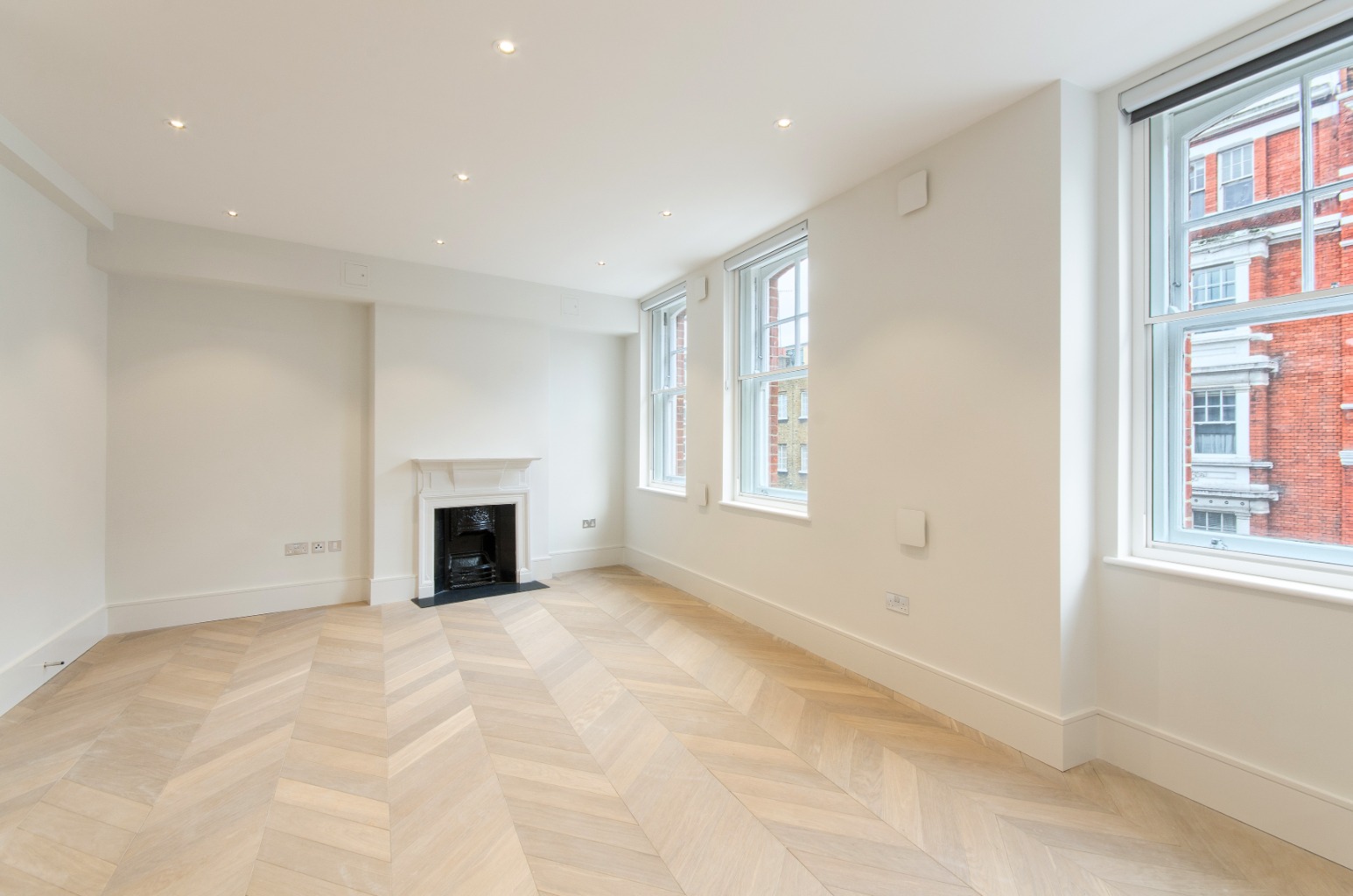 1 Bedroom Apartment, Goodge Street, Fitzrovia, W1T