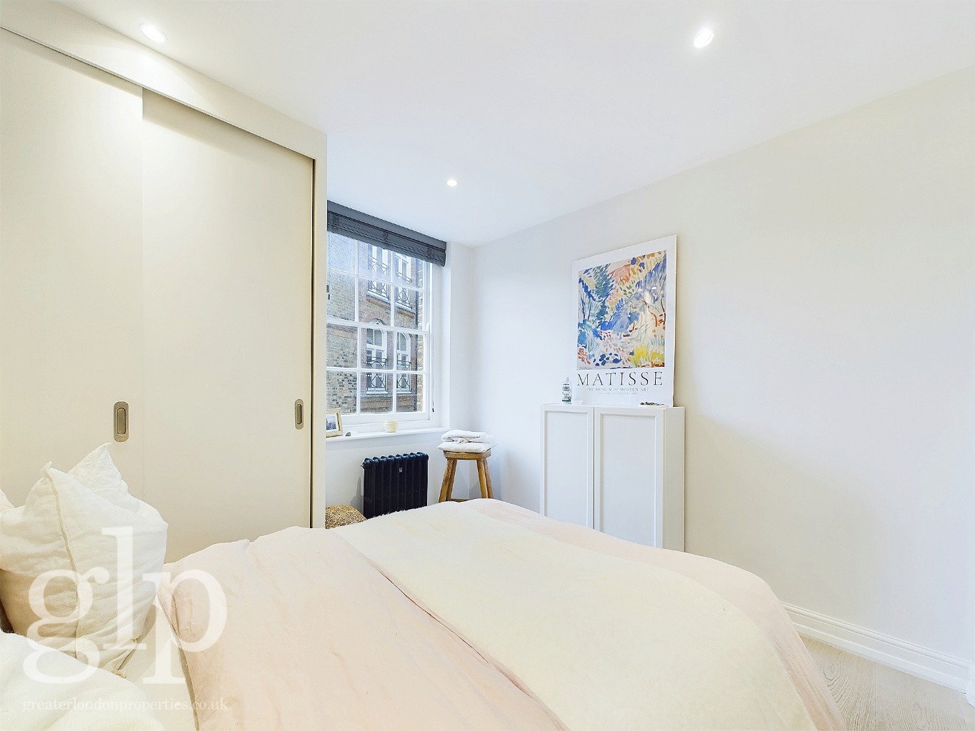 1 Bedroom Apartment, Earlham Street, Covent Garden, WC2H