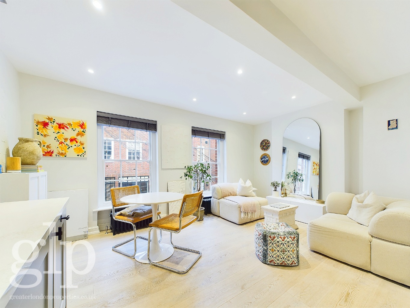 1 Bedroom Apartment, Earlham Street, Covent Garden, WC2H
